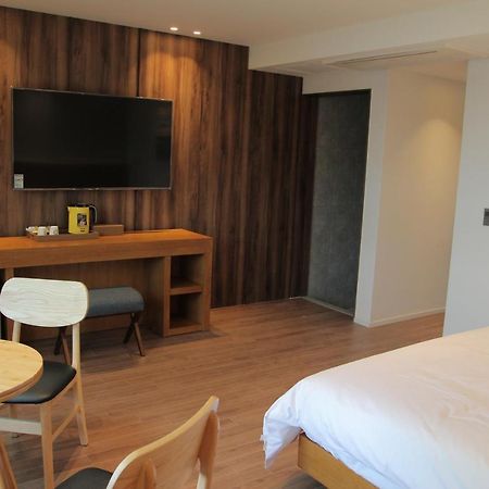 Am Ort Hotel Yeosu Buitenkant foto