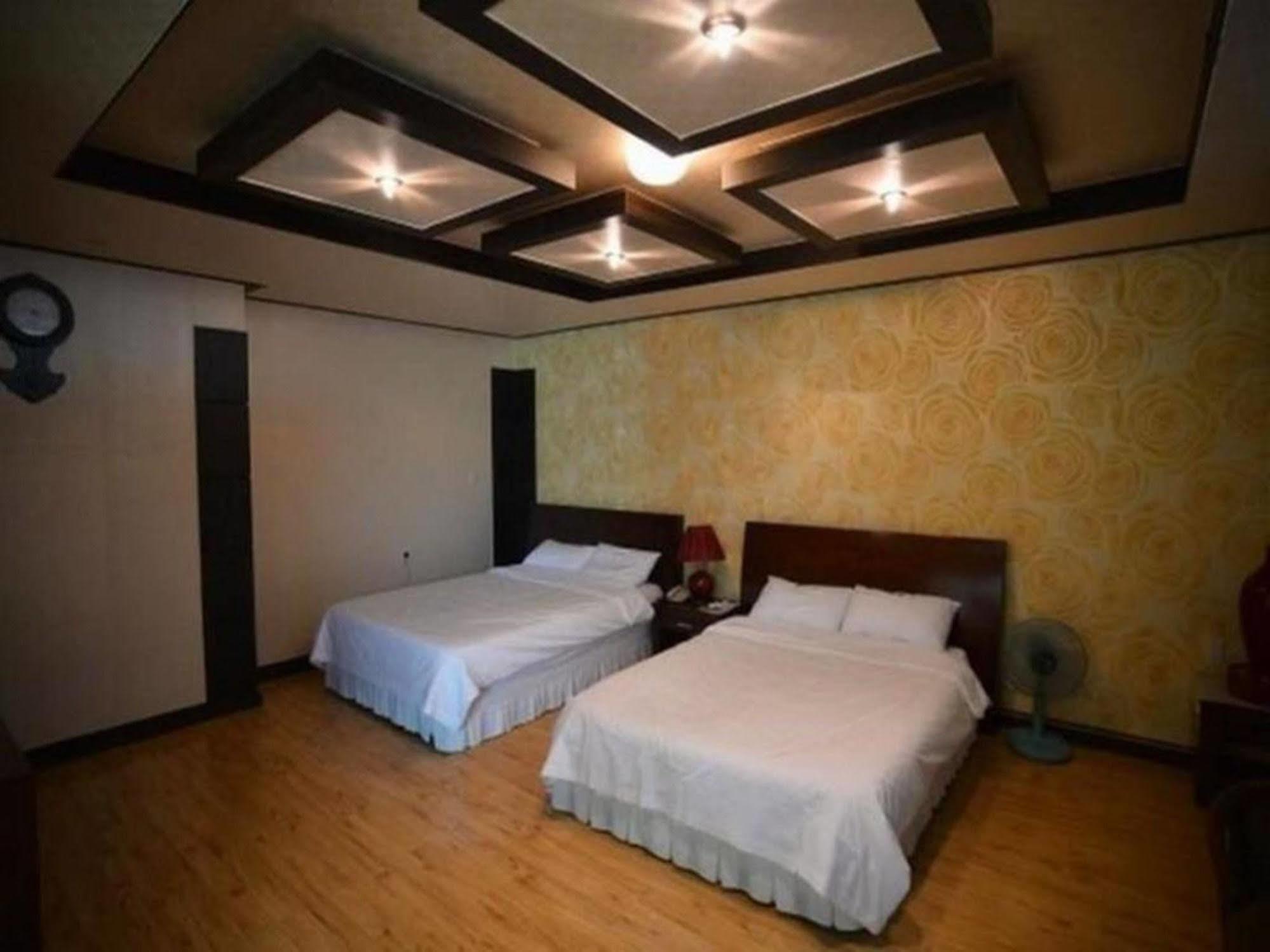 Am Ort Hotel Yeosu Buitenkant foto