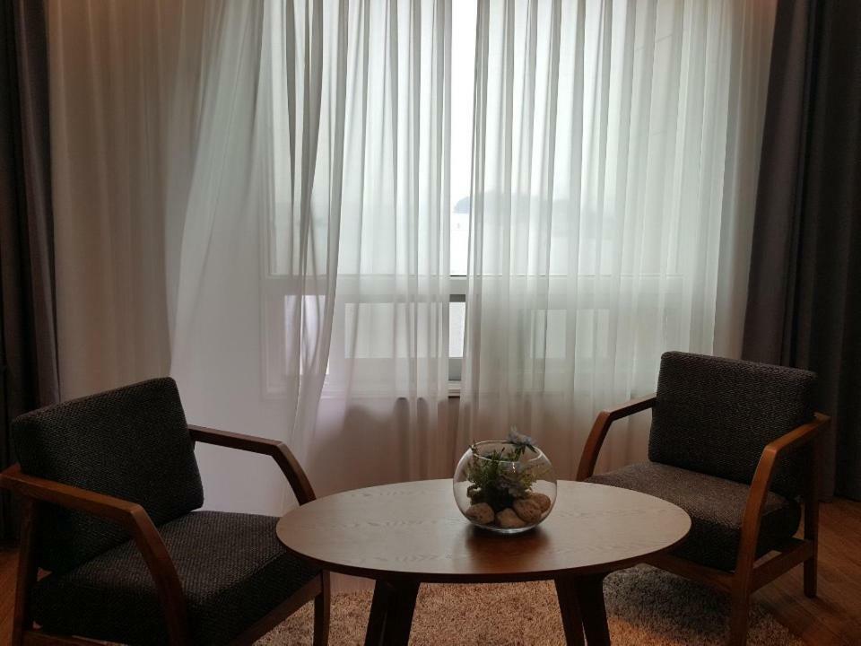 Am Ort Hotel Yeosu Buitenkant foto